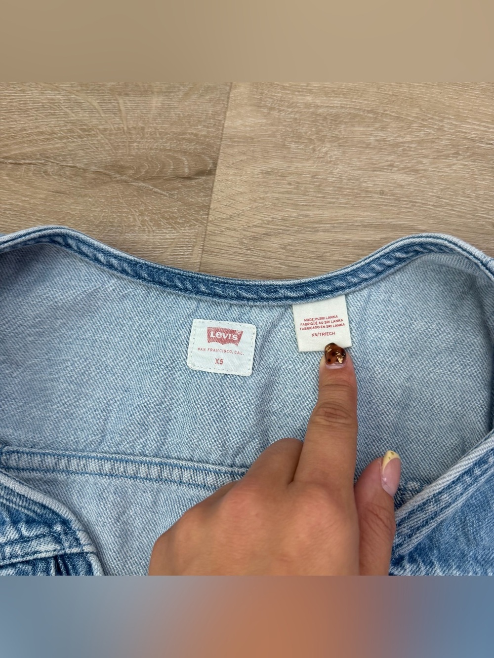 Aritzia Levi's Bella Denim Corset - Picture 8 of 9